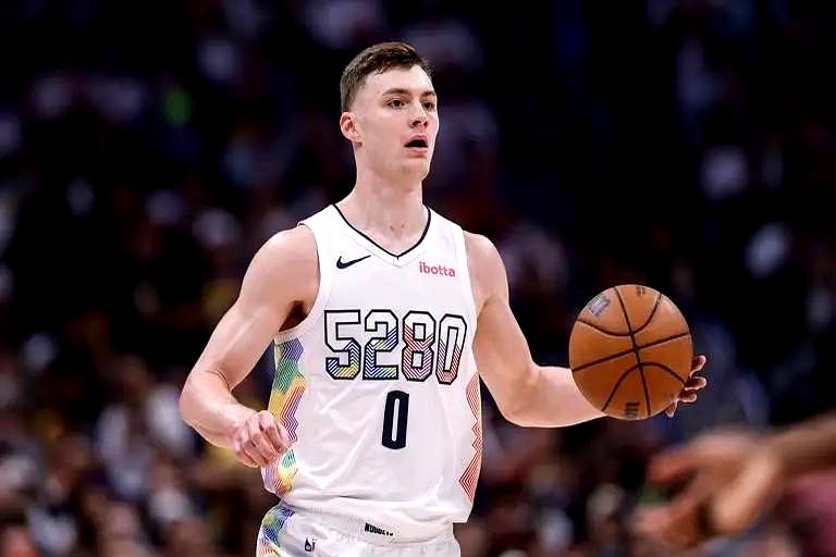 九游-Faker连续十二场比赛得分超过险胜，掘金不断突破！上演精彩一战-九游