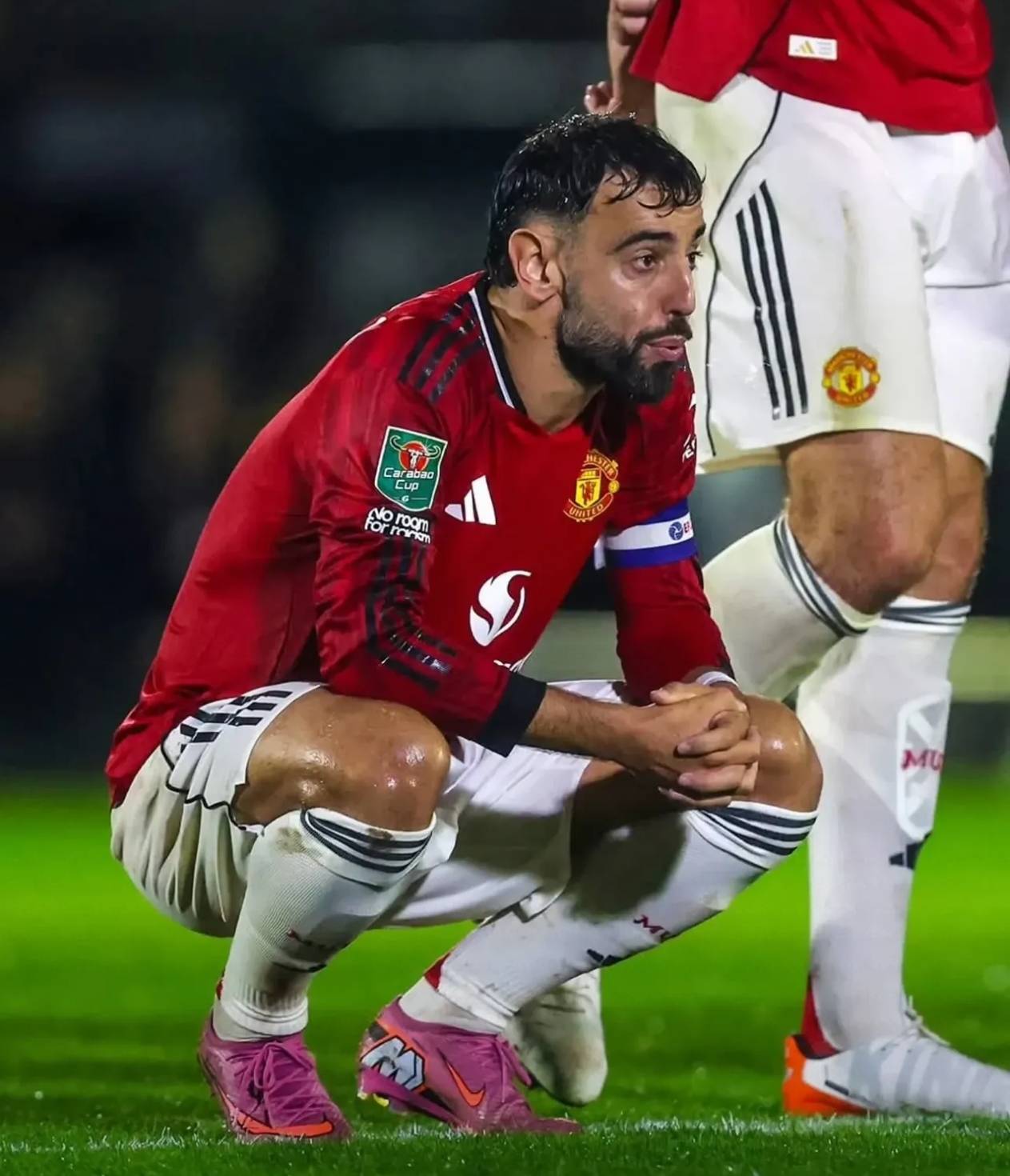 专业数据报道-曼联巨星伤愈复出即破门，全场球迷沸腾，以上运行.-专业数据报道